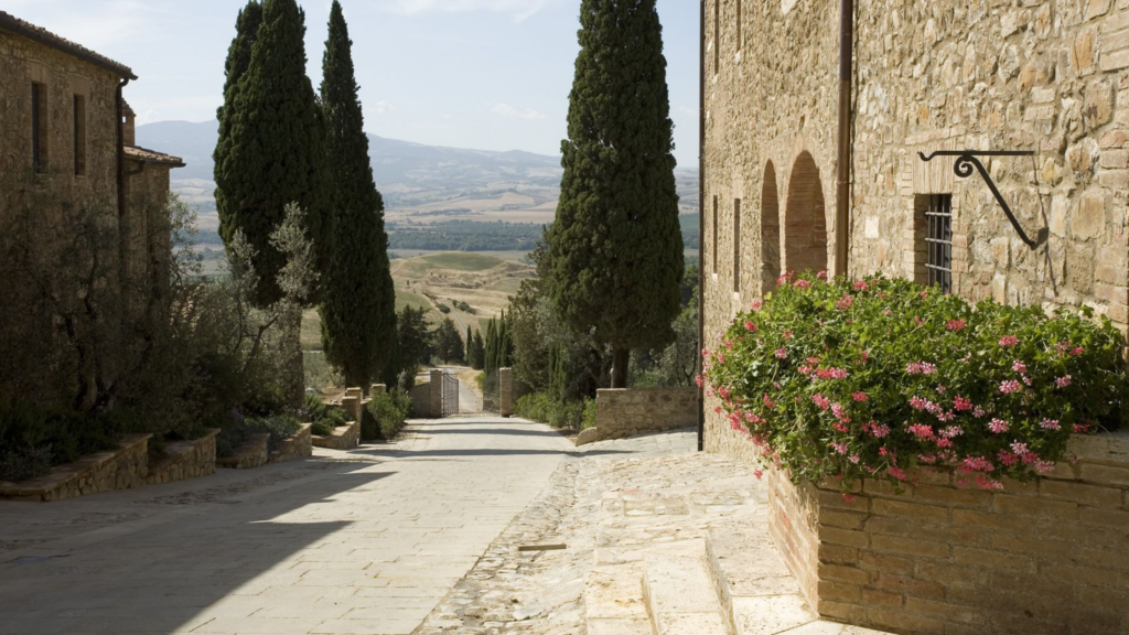 castello banfi toskana